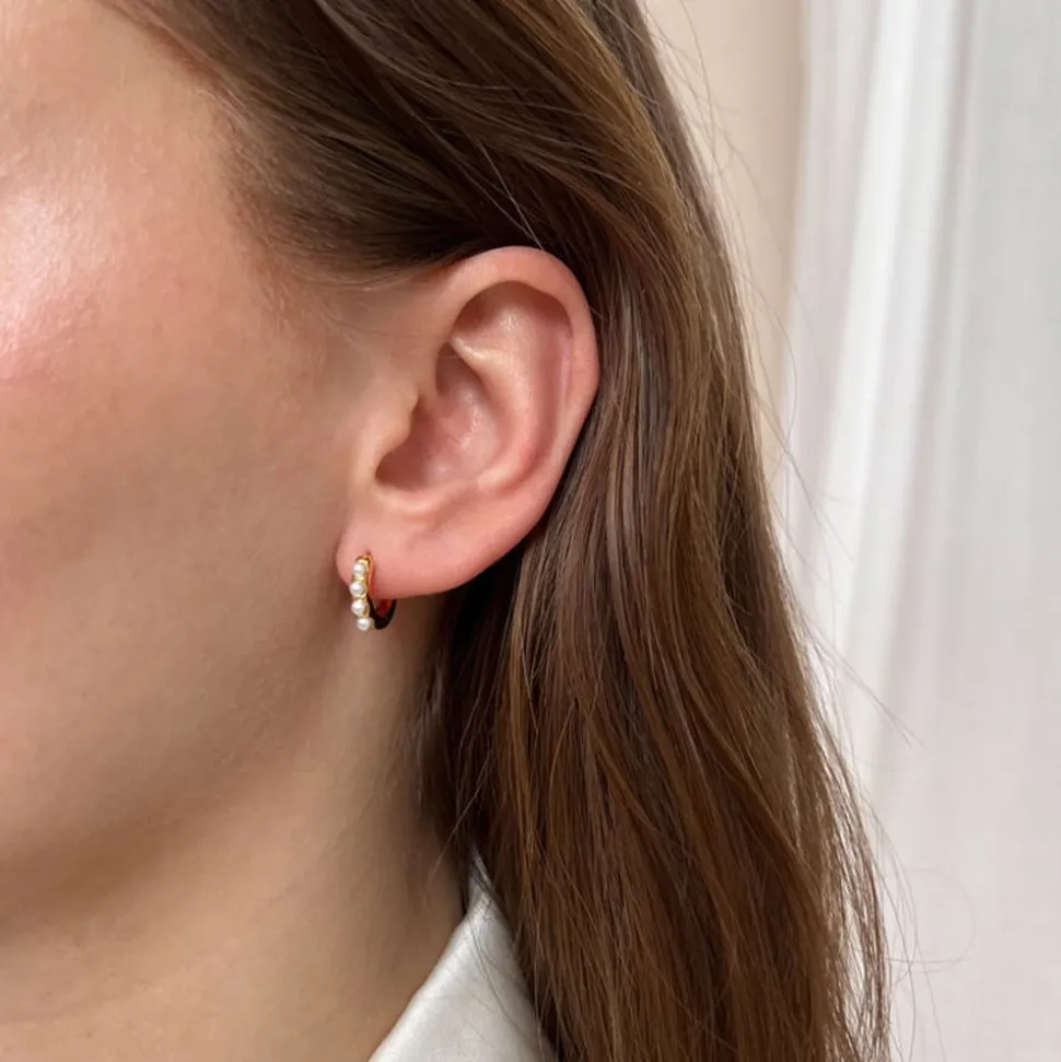 ByNouck oorbellen Pearl Hoops